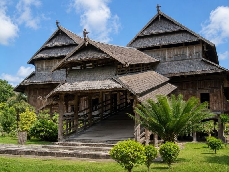 Dalam Loka wooden palace Sumbawa Besar