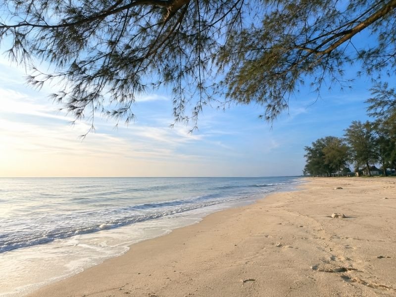 Mananga Aba Beach