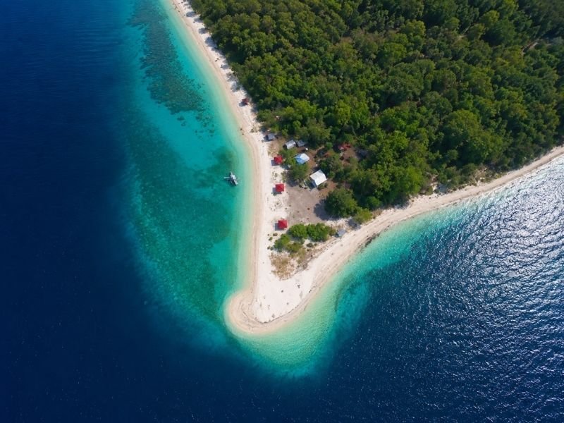 Tanjung Pasir Moyo Island
